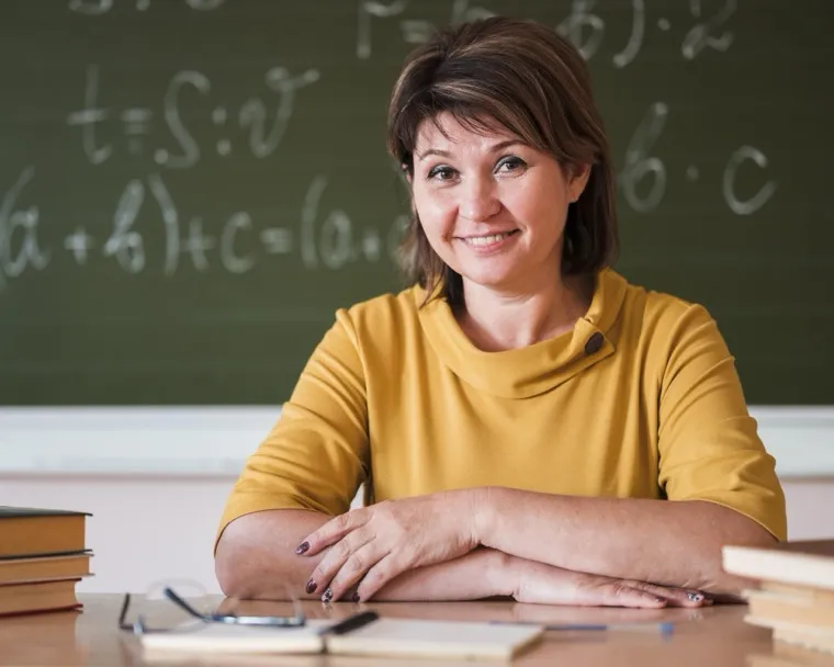 Une enseignante qualifiée Axiom Academic